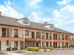 Baymont by Wyndham Commerce GA Near Tanger Outlets Mall