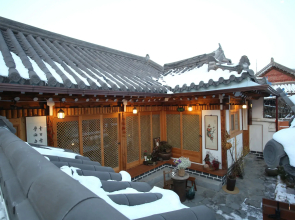 Gangneongjeon Hanok Stay