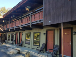 Timber Inn Motel