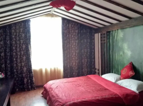 Lijiang Maya Theme Hotel
