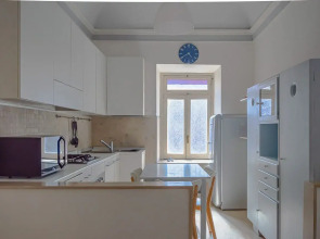 Santa Domenica Guest House