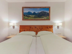 Cozy Apartment in Neukirchen am Großvenediger With Parking