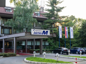 Hotel M