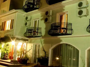 Kismet Hotel