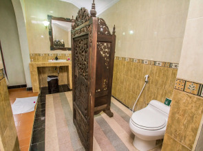 Puri Saron Hotel Madangan