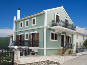 Tettix Summer House