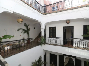 Riad Warda