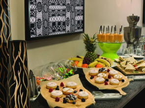 Adina Apartment Hotel Frankfurt Neue Oper