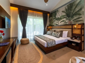 Elivaas Bauhinia 5BHK villa with private pool