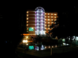 Hotel Tropic