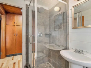The Grand Inn Apartment Hotel 180