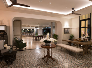 Sawaddi Patong Resort & Spa by Tolani