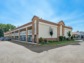 Howard Johnson by Wyndham Albany