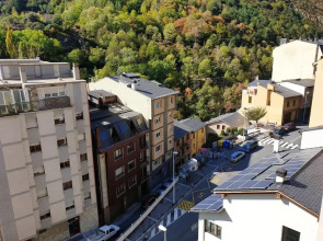 Apartment with 3 Bedrooms in Escaldes-Engordany, with Wonderful Mountain View And Wifi