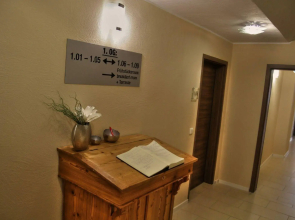 Apado-Hotel garni