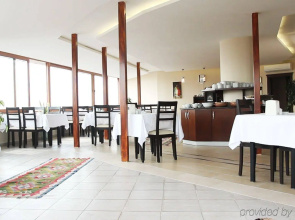 Artefes Hotel Old City
