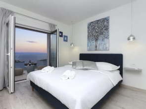 Villa Navis