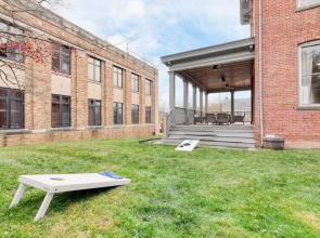 On Catskill Main Street, Upscale Charm + Outdoor Living Beatrice by Avantstay