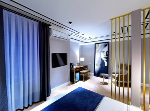 Walton Hotels Galata