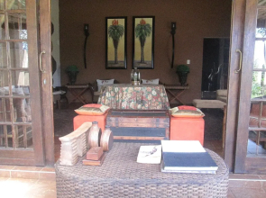 Ama Zulu Guesthouse and Safaris