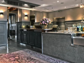 Home Hotel Katajanokka – Dinner included