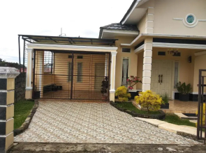 Bukittinggi Family Homestay