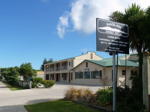 Raglan Sunset Motel