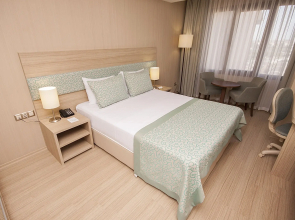 Hotel Golden Way Giyimkent