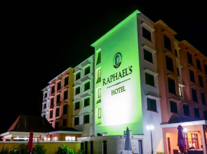 Raphael's Hotel