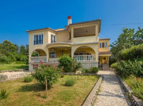 Apartment Draga