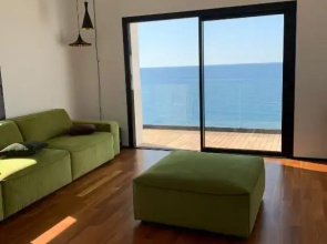 CASA SUL MARE A 30 m dalla spiaggia della Marina