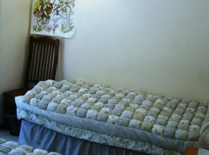 Eleebana Guest House