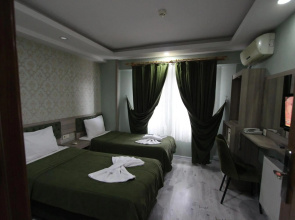 Kaya Madrid Hotel
