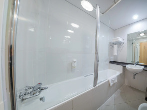 Premier Inn Dubai Investment Park