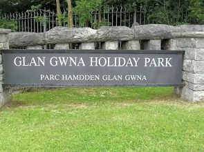 147 Snowdon Drive, Glan Gwna