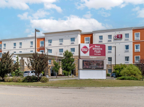 Best Western Plus Eastgate Inn & Suites