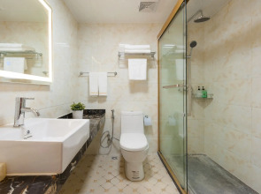 Guangzhou Compass Hotel