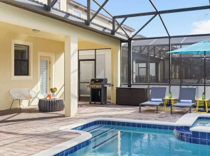 Sleeps 18! Family Retreat w/ Game Room, Pool, Resort Access Shadow Mountain