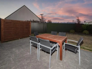 Relax on Rata, Cottage 2