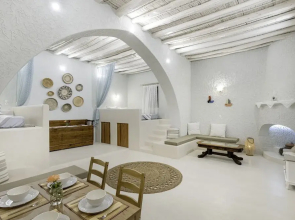 Rose Traditional House