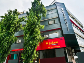 Oyo Townhouse 172 Hotel Broadway Uit Circle