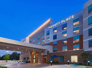 Hyatt Place Austin / Lake Travis / Four Points