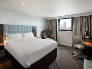 Premier Inn Guernsey St Peter Port - Admiral Park