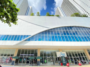 2 Bedroom Condo in Jazz Makati