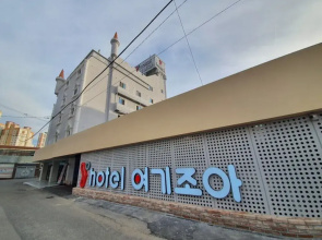 YeogiZoa