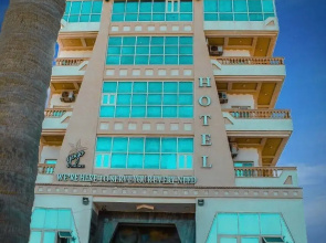 Gogo Palace Hotel
