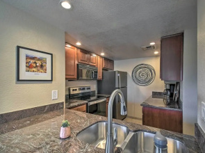 Pool, Hot Tub & Golf Course Views: Scottsdale Home