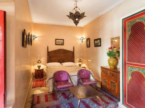 Riad Julia