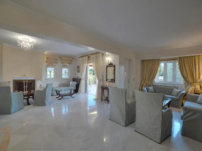 Lagonisi Villa VIP