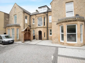 80 Kingsway